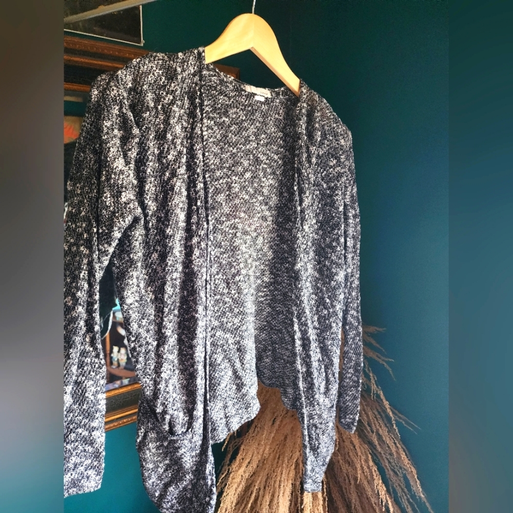 🖤 Cute cardigan🖤